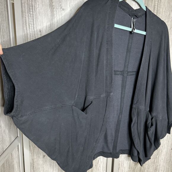 Athleta Cocoon Wrap Black Color Size M - Picture 4 of 6